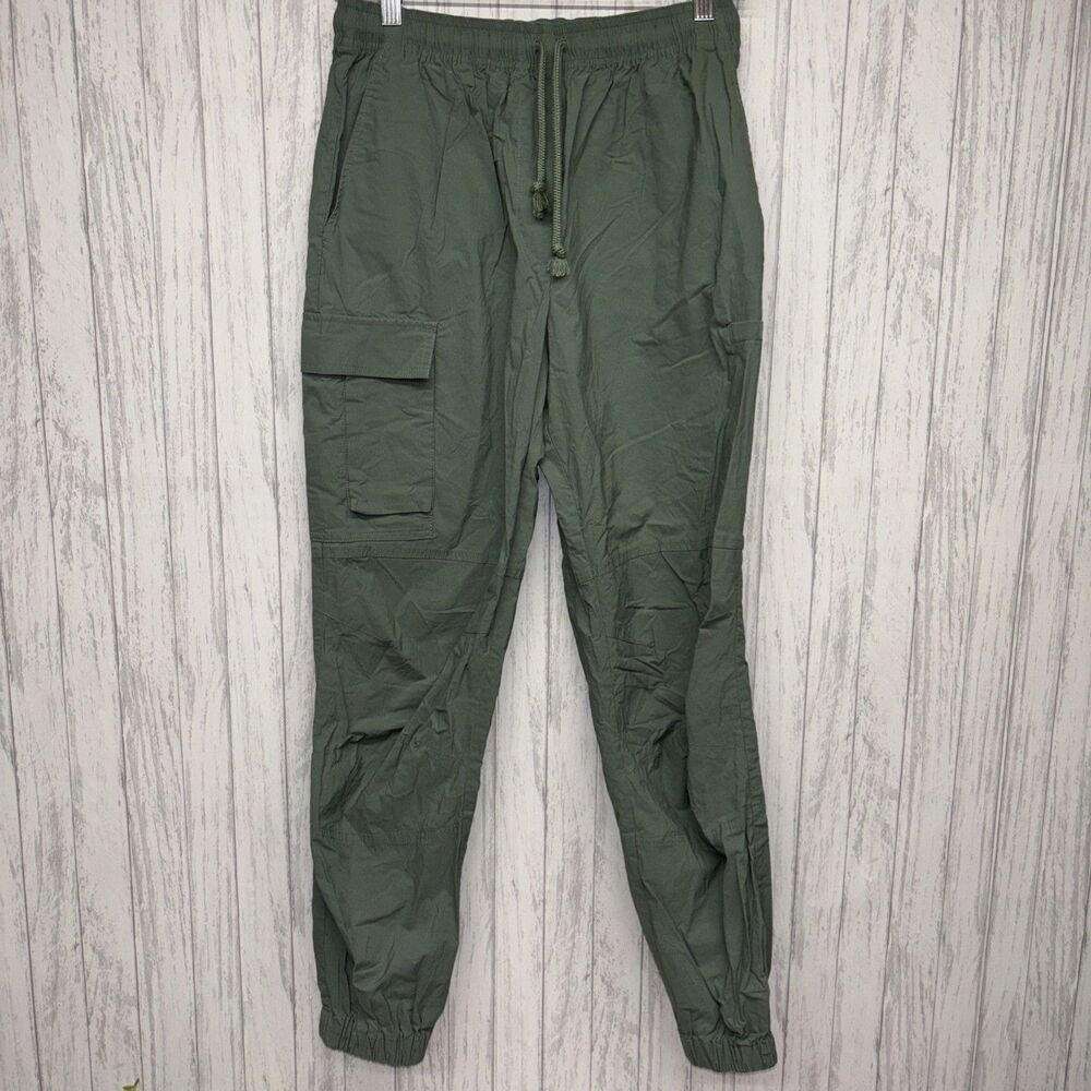 Womens Size 6 Sweaty Betty Cargo Pants Green EUC